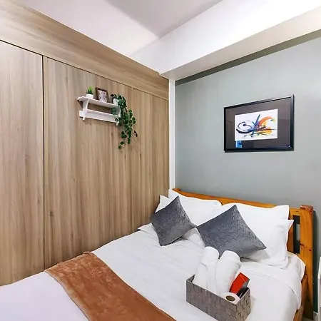 1Br Unit Condotel W Balcony Fame Residences -Fm11